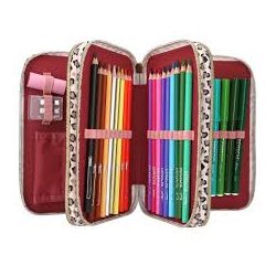 TOPModel | Trippel Penalhus | Leoheart