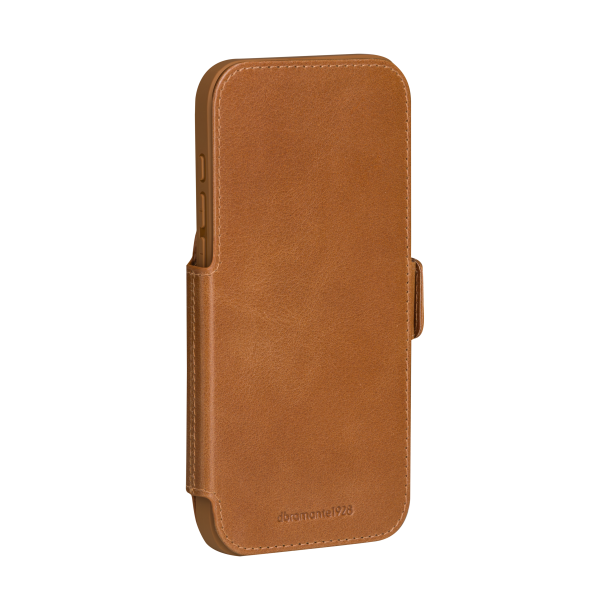 Copenhagen - iPhone 17 Pro Max - Tan