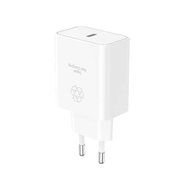 &Euml;SSENTIALS 45W USB-C GaN Charger