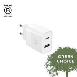 &Euml;SSENTIALS 30W USB-A &amp; USB-C Power Adapter