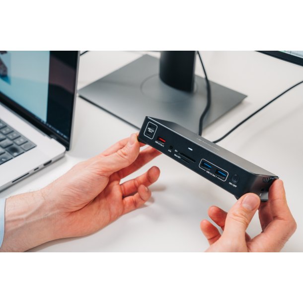 USB-C Pro Docking Station 15 Port CDS-15