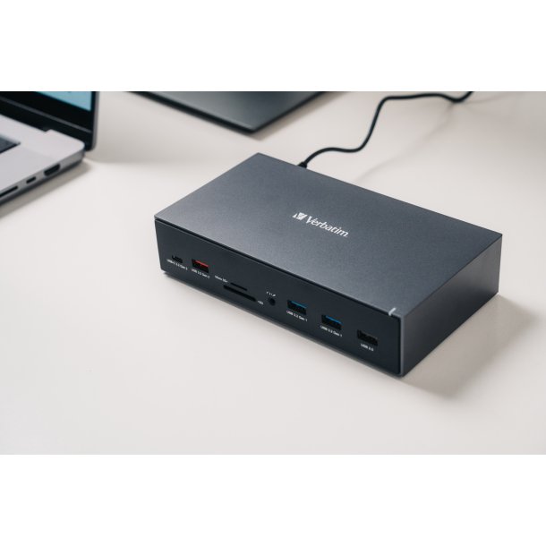 USB-C Pro Docking Station 17 Port CDS-17