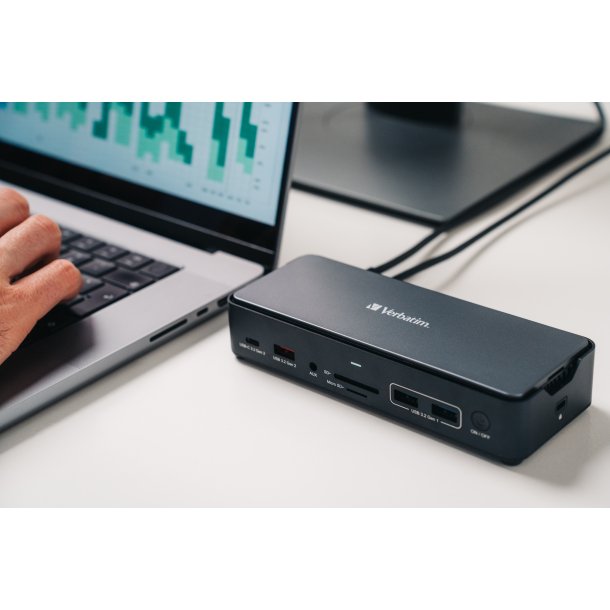 USB-C Pro Docking Station 15 Port w/SSD slot CDS-15S