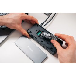 USB-C Pro Docking Station 15 Port w/SSD slot CDS-15S