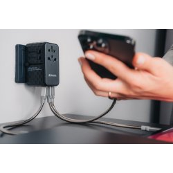 GaN III Universal Travel Adapter UTA-06 PD100W QC 4+