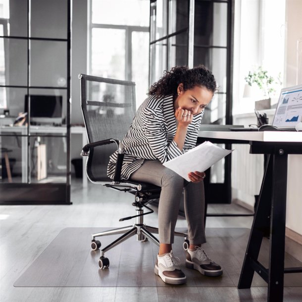 Advantage Budget stoleunderlag PVC 120x150 cm h�rdt gulv