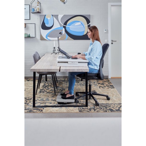 Steppie h�ve/s�nkebord NYT DESIGN