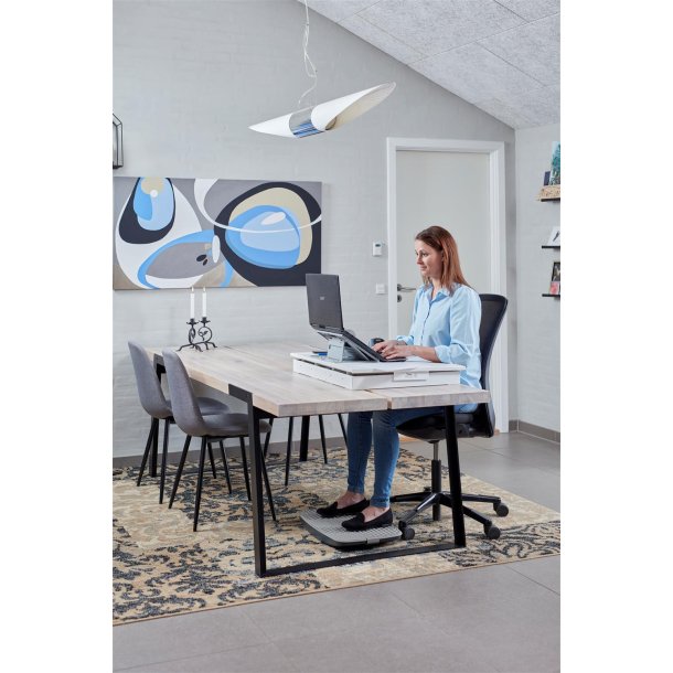 Steppie h�ve/s�nkebord NYT DESIGN